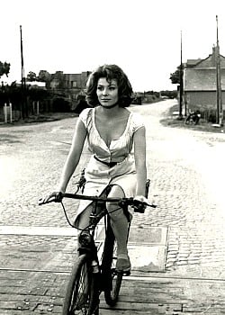 Irina Demick